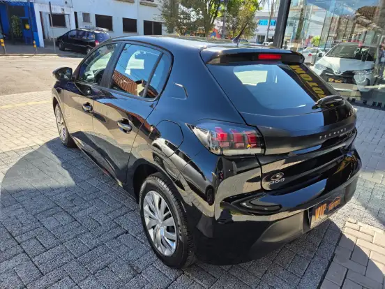 PEUGEOT-208-2023