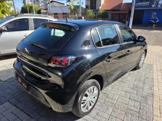 PEUGEOT-208-2023