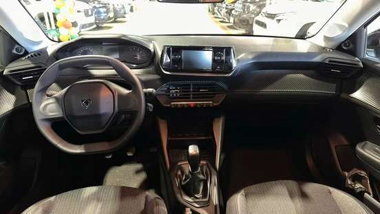 PEUGEOT-208-2025