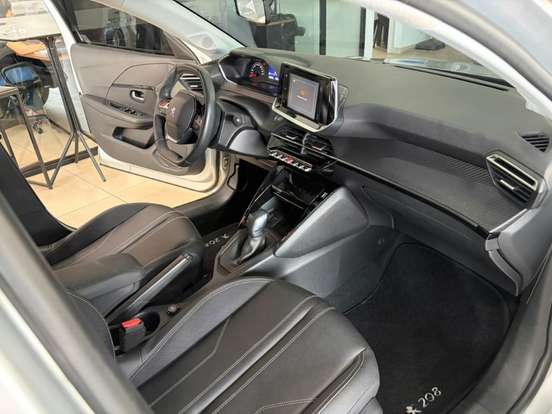 PEUGEOT-208-1.6 16V FLEX ALLURE AT6 PEUGEOT-208-2021