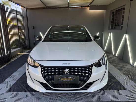 PEUGEOT-208-2022