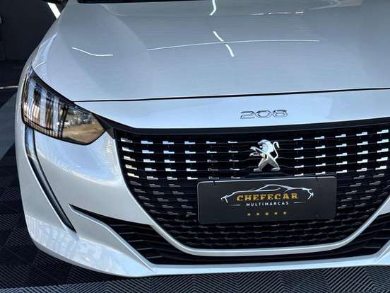PEUGEOT-208-2022