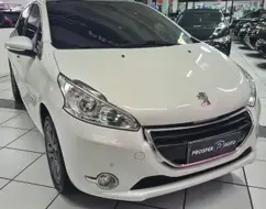 PEUGEOT 208 1.6 GRIFFE 16V FLEX 4P AUTOMÁTICO PEUGEOT 208 1.6 GRIFFE 16V FLEX 4P AUTOMÁTICO