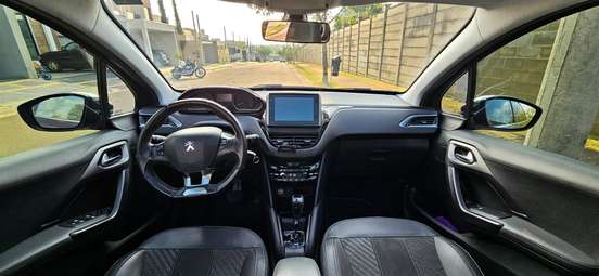 PEUGEOT-208-1.6 URBANTECH 16V FLEX 4P AUTOMÁTICO PEUGEOT-208-2017