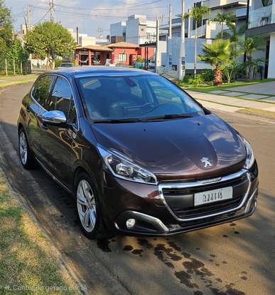 PEUGEOT-208-2017