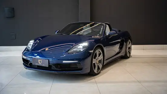 PORSCHE-718-2023