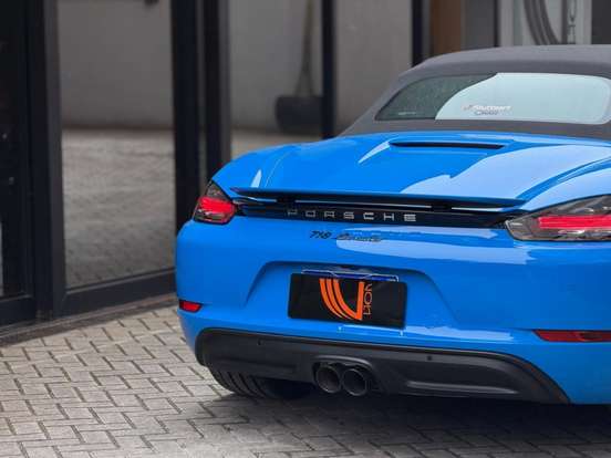 PORSCHE-718-2.0 16V H4 GASOLINA BOXSTER PDK PORSCHE-718-2024