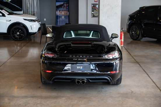 PORSCHE-718-2019