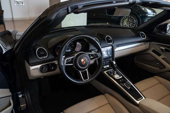 PORSCHE-718-2019