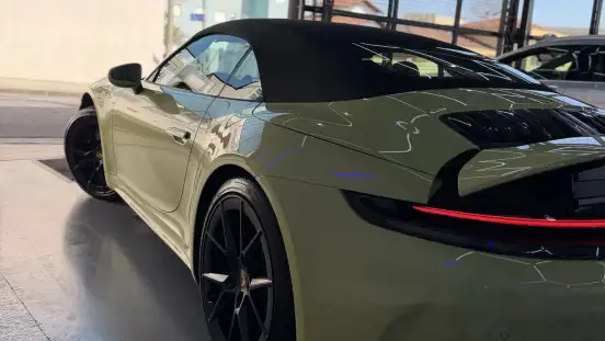 PORSCHE-911-2025