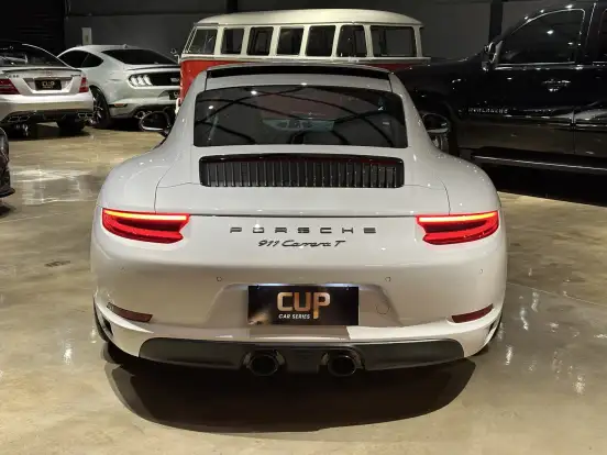 PORSCHE-911-2018