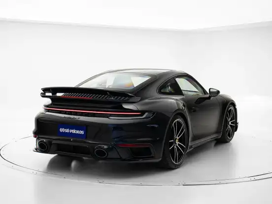 PORSCHE-911-2022
