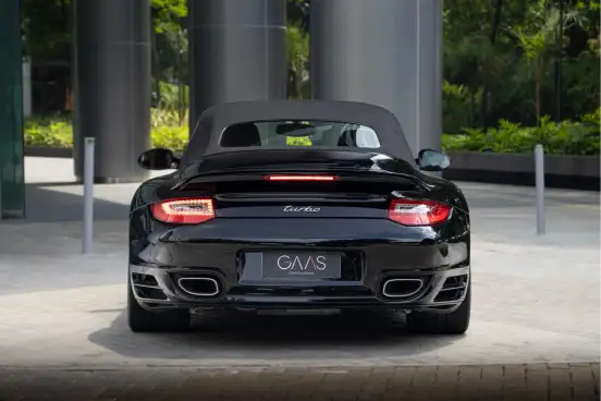 PORSCHE-911-2010