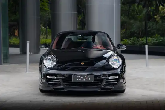 PORSCHE-911-2010