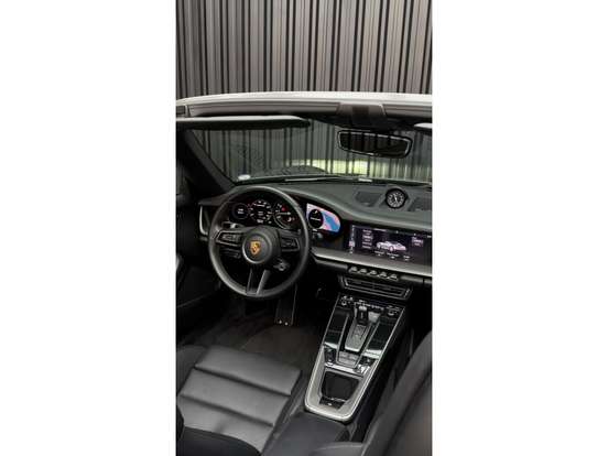 PORSCHE-911-2021