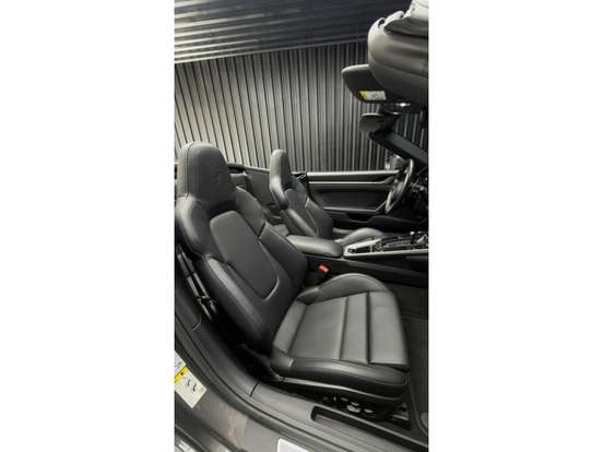 PORSCHE-911-2021