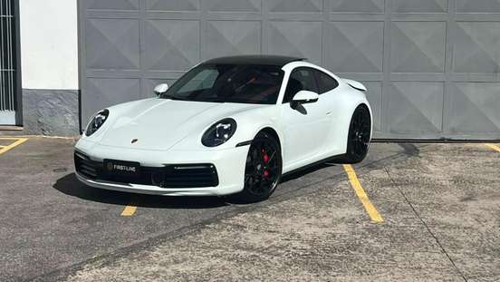 PORSCHE-911-2021
