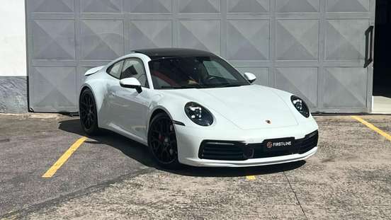 PORSCHE-911-2021