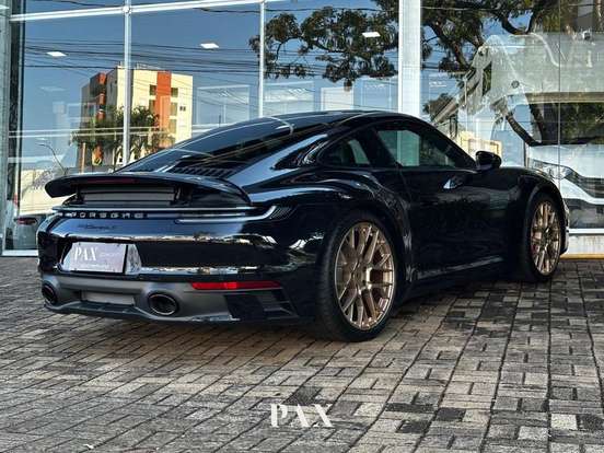 PORSCHE-911-2023