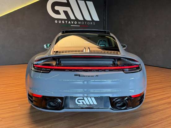 PORSCHE-911-2023