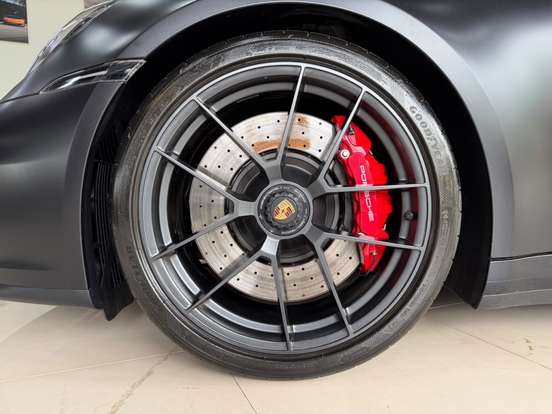PORSCHE-911-3.6 24V H6 T-HYBRID CARRERA GTS PDK PORSCHE-911-2025