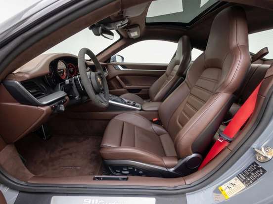 PORSCHE-911-3.8 24V H6 GASOLINA TURBO PDK PORSCHE-911-2023