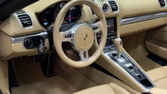 PORSCHE-BOXSTER-2013