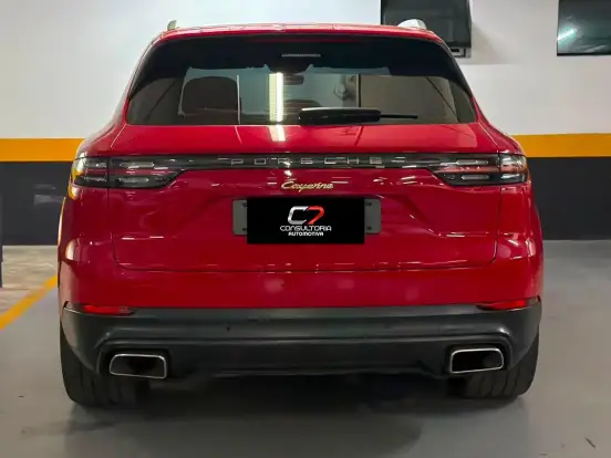 PORSCHE-CAYENNE-2022