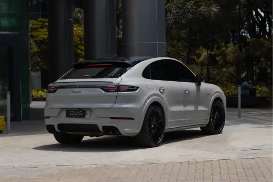 PORSCHE-CAYENNE-2022