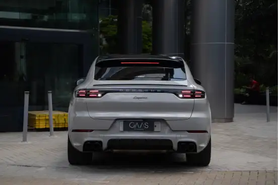 PORSCHE-CAYENNE-2022