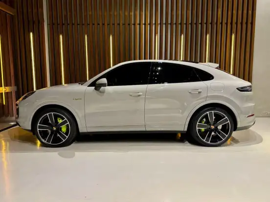 PORSCHE-CAYENNE-3.0 V6 E-HYBRID COUPÉ PLATINUM EDITION AWD TIPTRONIC S PORSCHE-CAYENNE-2023