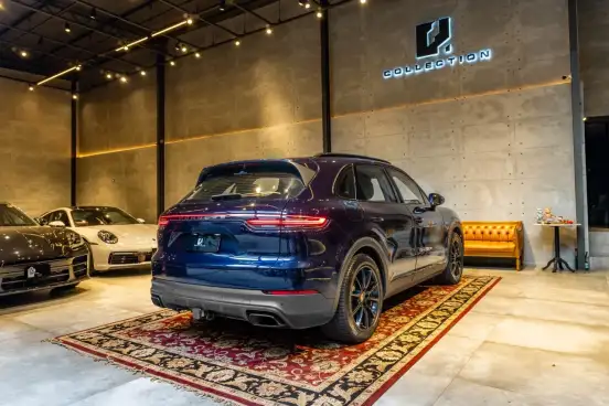 PORSCHE-CAYENNE-2019