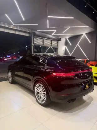 PORSCHE-CAYENNE-2019