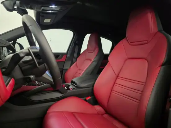 PORSCHE-CAYENNE-2025