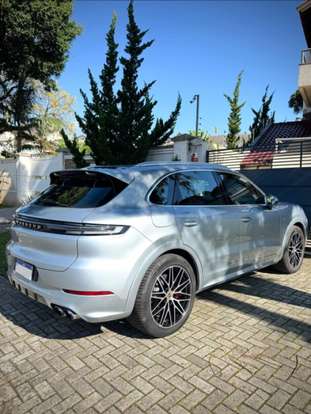 PORSCHE-CAYENNE-2024