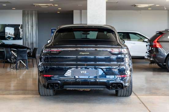 PORSCHE-CAYENNE-2023