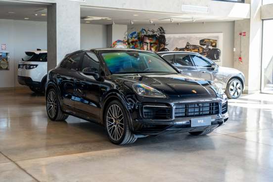 PORSCHE-CAYENNE-2023