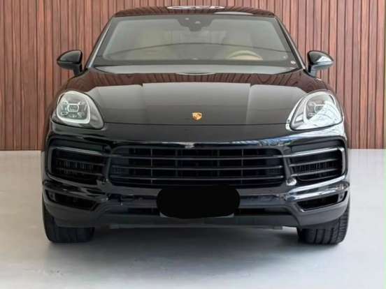 PORSCHE-CAYENNE-2019