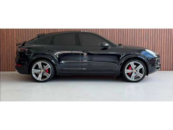 PORSCHE-CAYENNE-2019