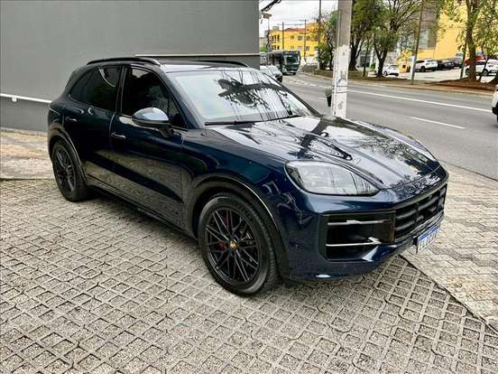 PORSCHE-CAYENNE-2025