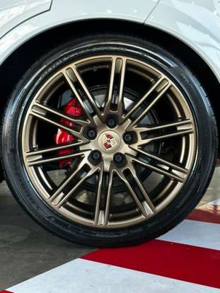 PORSCHE-CAYENNE-2013