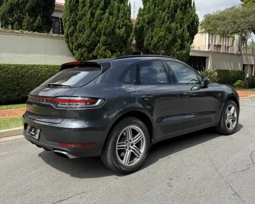 PORSCHE-MACAN-2019