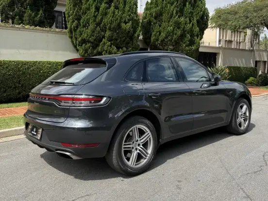 PORSCHE-MACAN-2.0 16V GASOLINA 4P AUTOMÁTICO PORSCHE-MACAN-2019