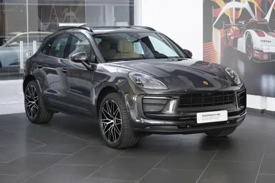PORSCHE-MACAN-2025