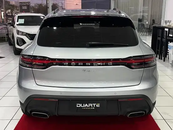 PORSCHE-MACAN-2024