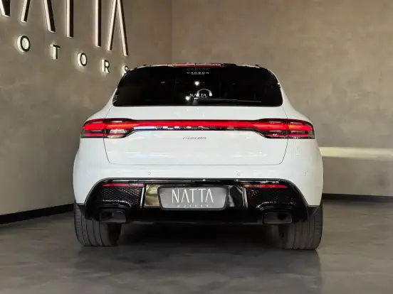 PORSCHE-MACAN-2024