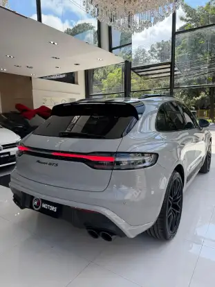 PORSCHE-MACAN-2024