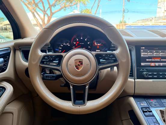 PORSCHE-MACAN-2.0 16V GASOLINA 4P AUTOMÁTICO PORSCHE-MACAN-2016