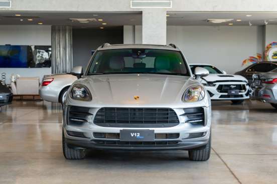 PORSCHE-MACAN-2020