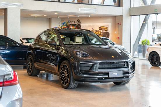 PORSCHE-MACAN-2025